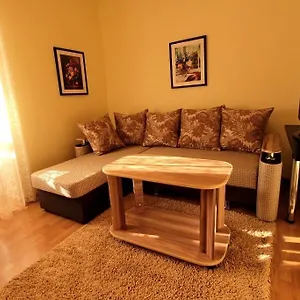 Nadezhda Apartments On The Nauryzbai Batyr 68 Апартаменты